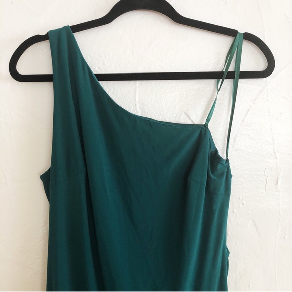 Ieena for Mac Duggal Emerald Draped Back Stretch Jersey Gown 8 - Picture 5 of 10